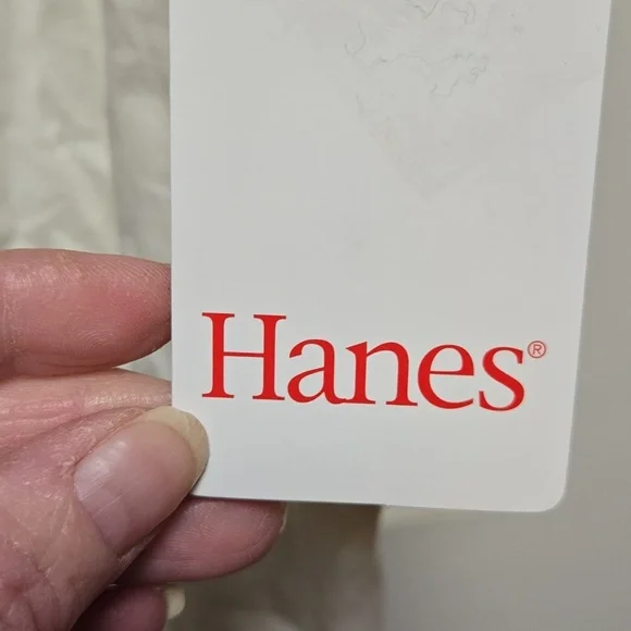 University of Michigan Wolverines T-Shirt NWT - Picture 6 of 9